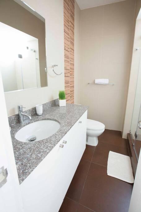 Mla Apartments - Larcomar Lima Buitenkant foto